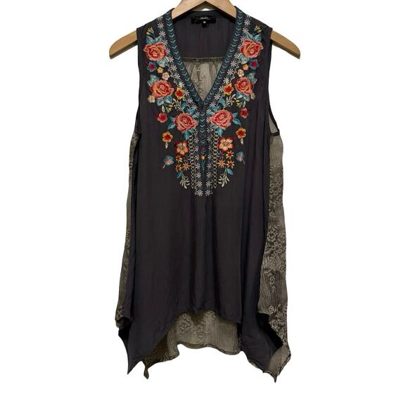 Andree by Unit embroidered sleeveless Top Sheer back shirt M Medium gray - Picture 1 of 6